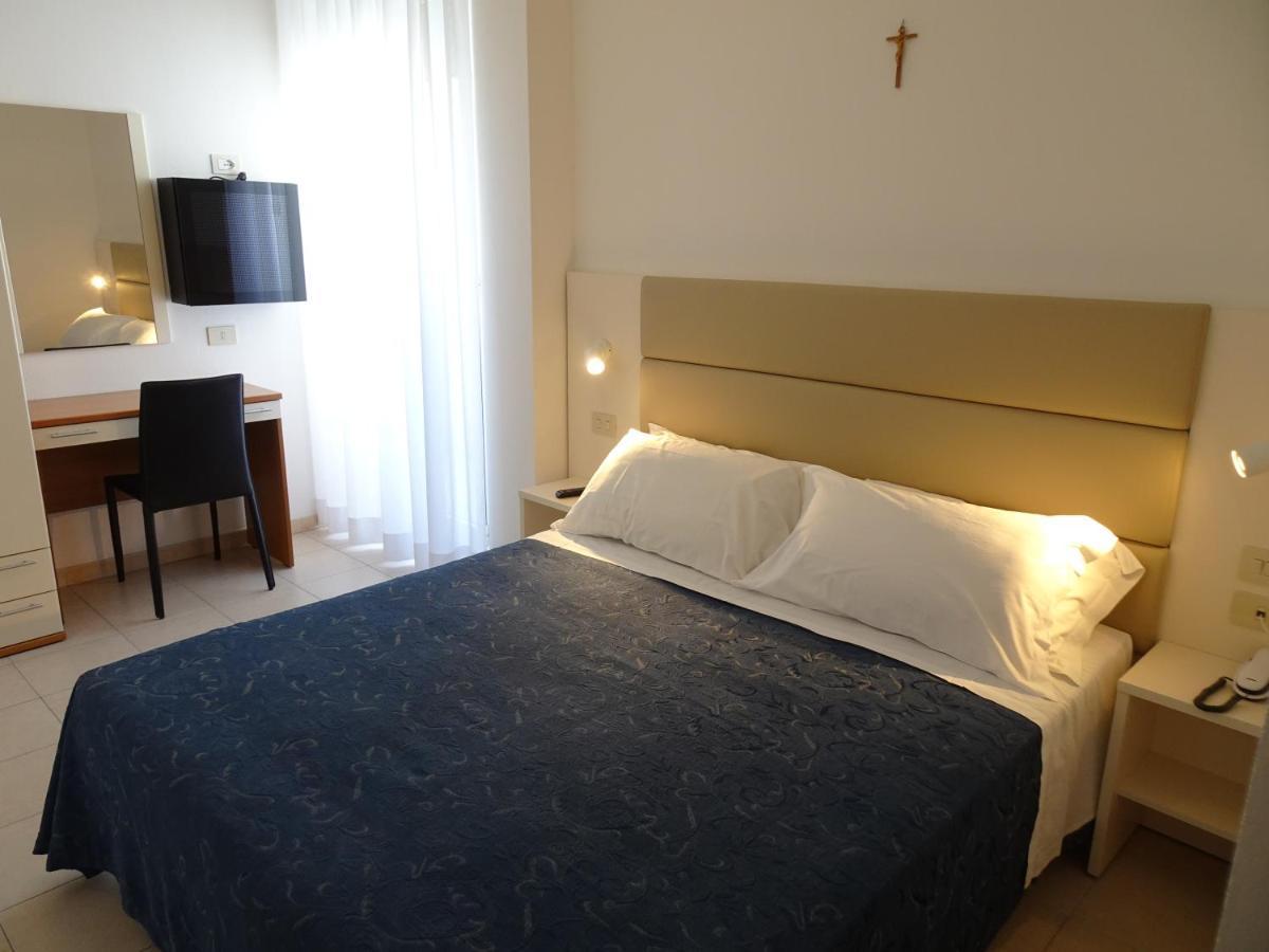 Hotel Atlas Cattolica Esterno foto