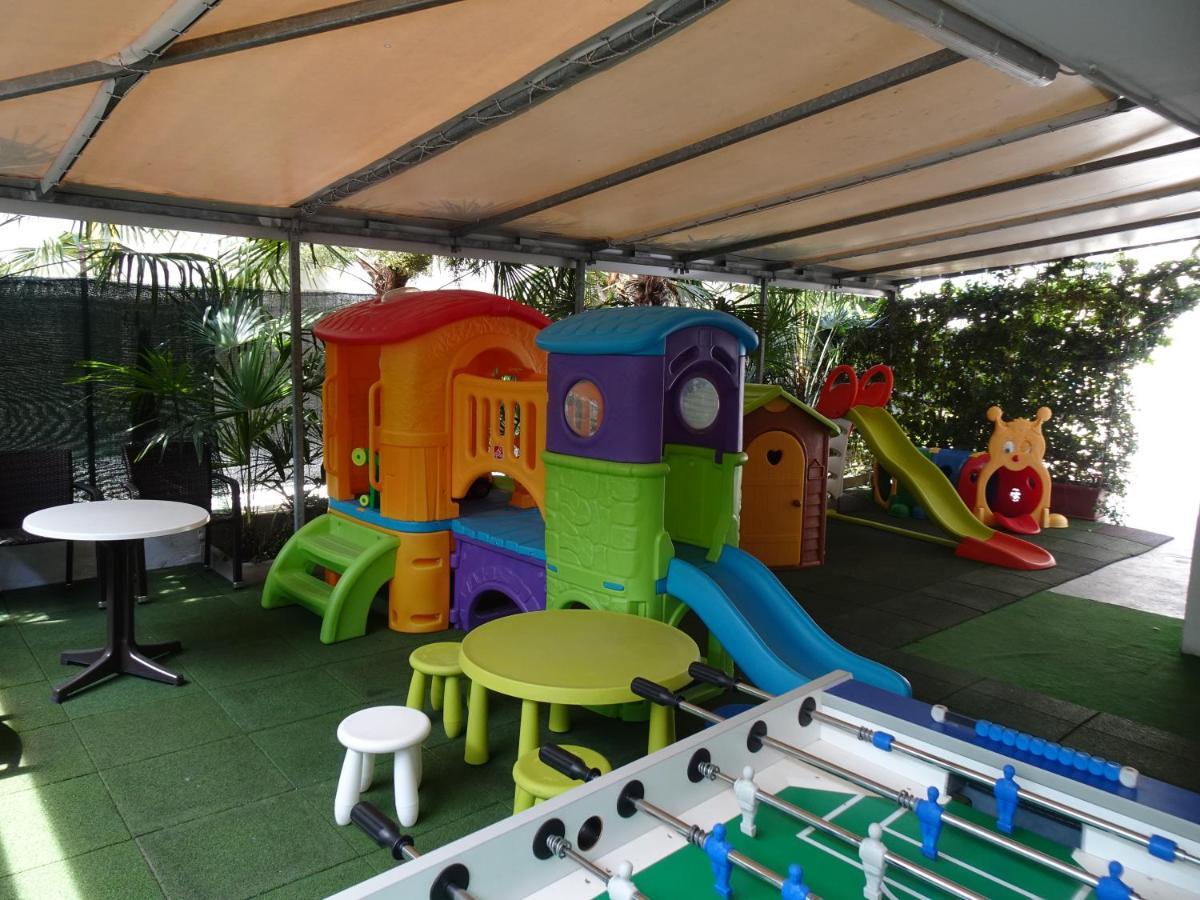 Hotel Atlas Cattolica Esterno foto