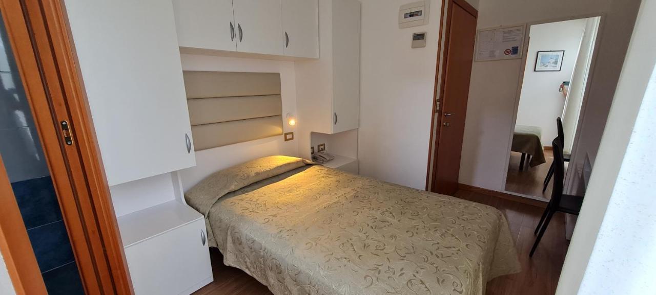 Hotel Atlas Cattolica Esterno foto
