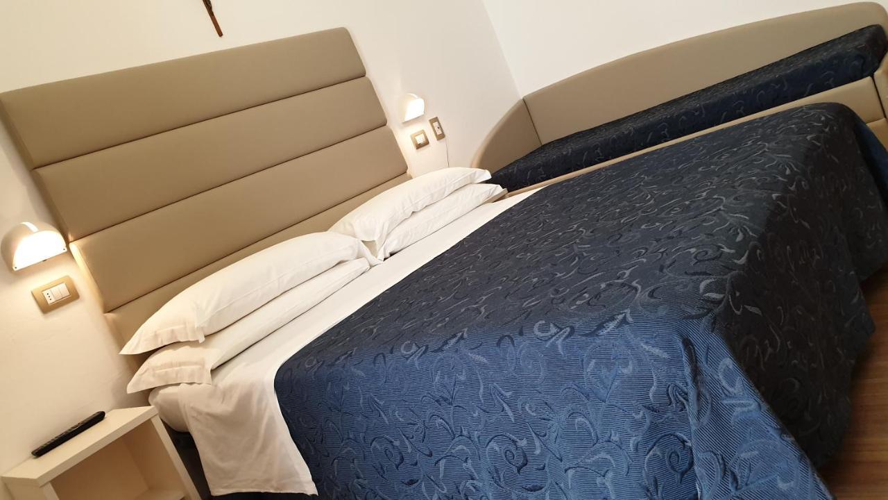 Hotel Atlas Cattolica Esterno foto