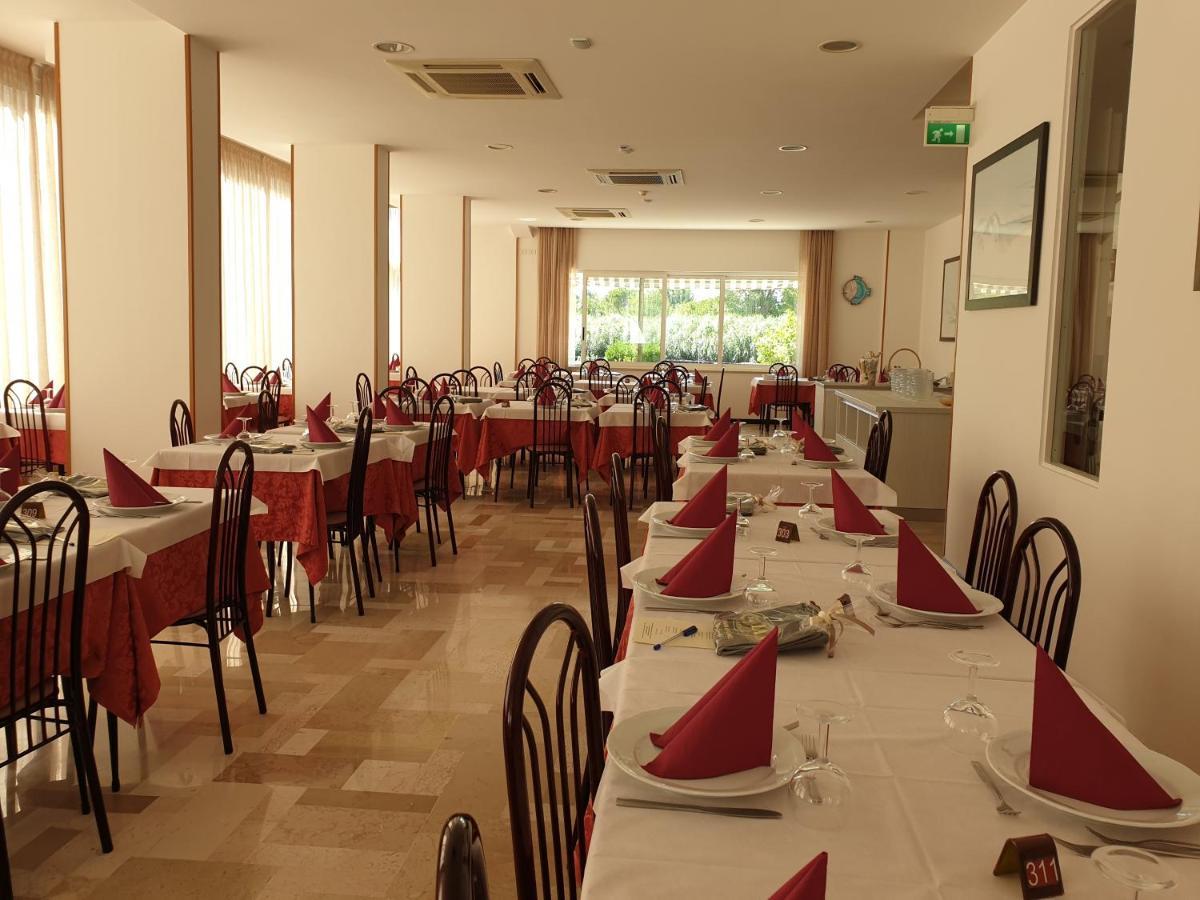 Hotel Atlas Cattolica Esterno foto